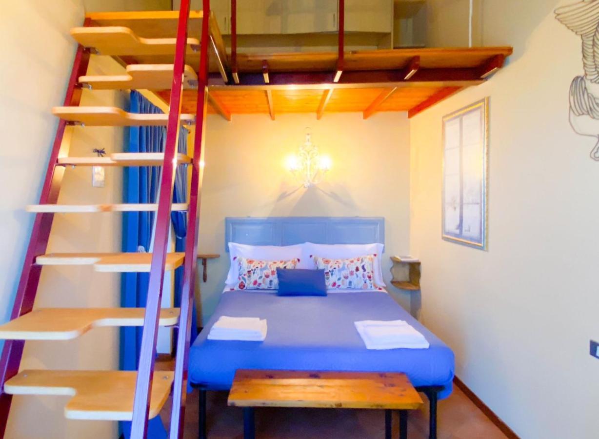 Ca' Tomassino Holiday Apartments 우르비노 외부 사진