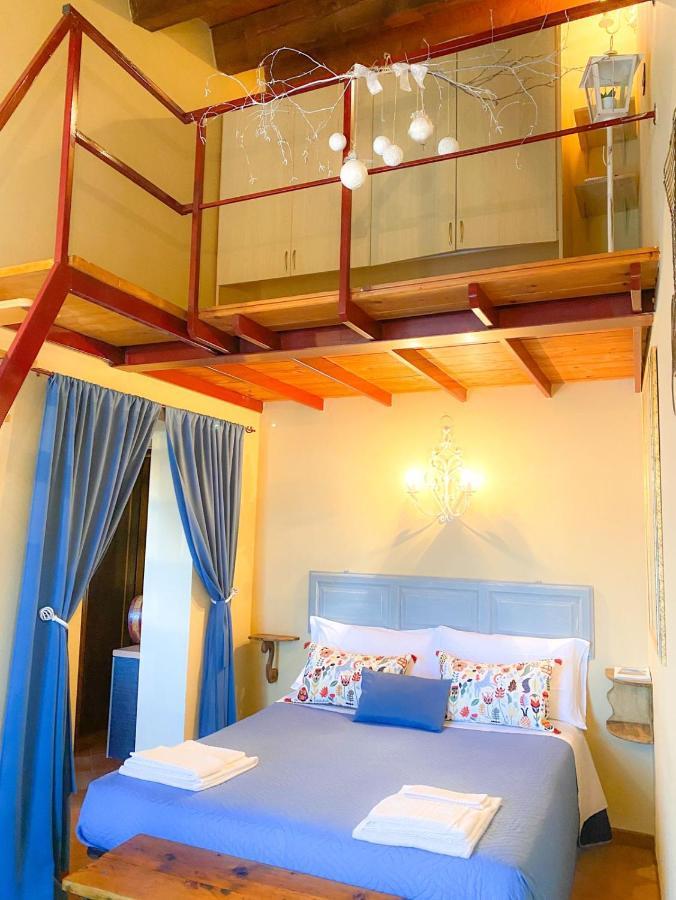Ca' Tomassino Holiday Apartments 우르비노 외부 사진
