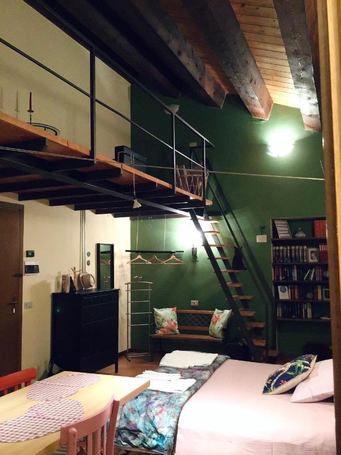 Ca' Tomassino Holiday Apartments 우르비노 외부 사진